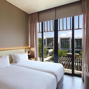 Mountain Executive Suite